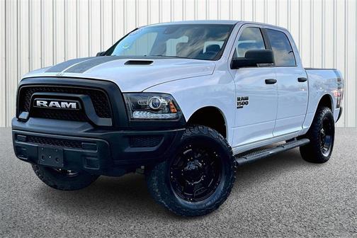 2021 RAM 1500 Classic SLT