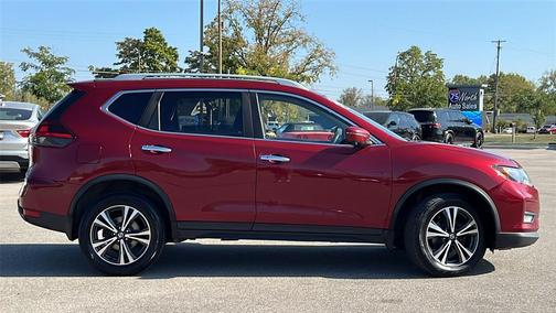 2020 Nissan Rogue SV