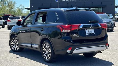 2020 Mitsubishi Outlander ES