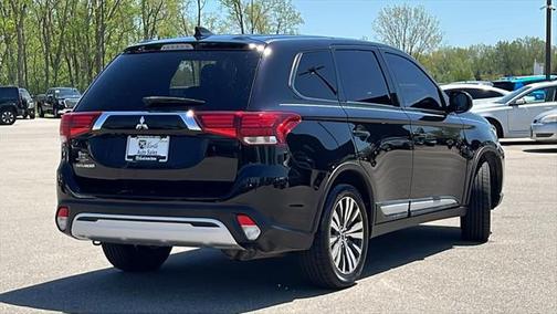 2020 Mitsubishi Outlander ES