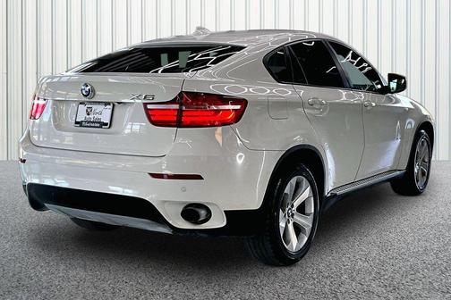 Alpine White 2014 BMW X6 xDrive35i