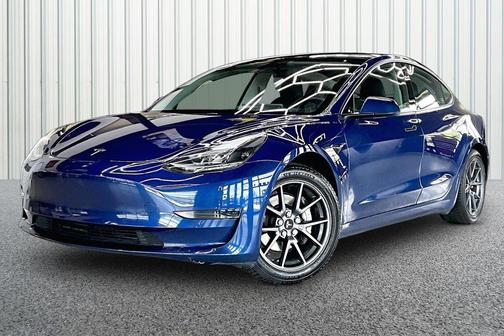 Deep Blue Metallic 2021 Tesla Model 3 Standard Range Plus