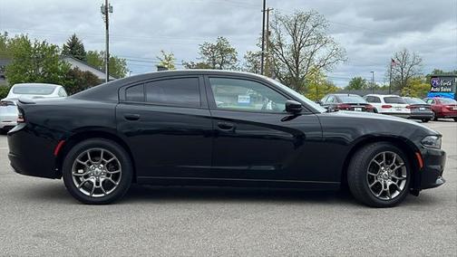 2017 Dodge Charger SXT