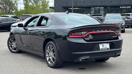 2017 Dodge Charger SXT