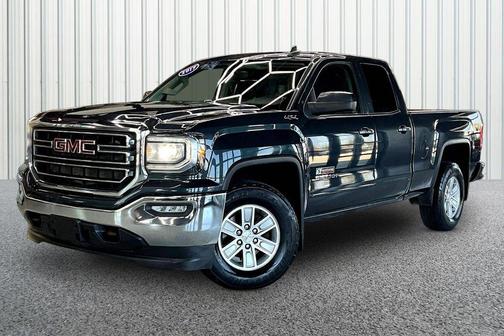 Blue 2017 GMC Sierra 1500 SLE