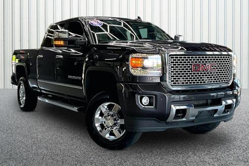 Iridium Metallic 2016 GMC Sierra 3500 Denali