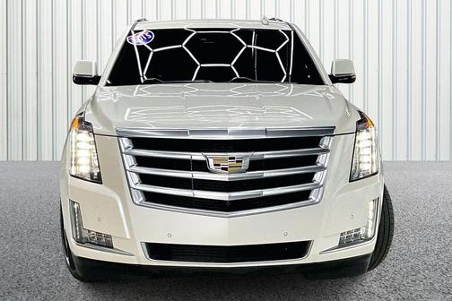 2015 Cadillac Escalade Luxury