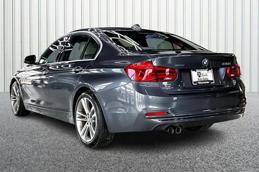 2018 BMW 330 xDrive