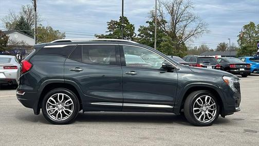 2022 GMC Terrain Denali