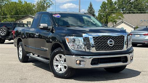 2018 Nissan Titan SV