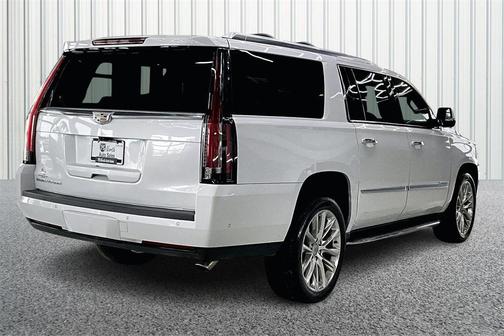 2020 Cadillac Escalade ESV Luxury