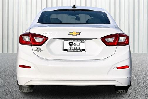 2018 Chevrolet Cruze LS