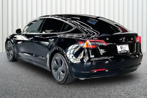 2019 Tesla Model 3 Standard Range