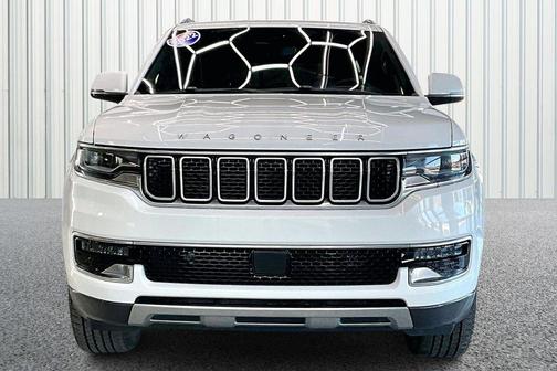 Bright White Clearcoat 2022 Jeep Wagoneer Series III