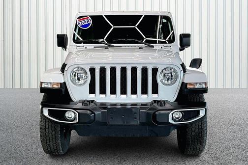 2023 Jeep Wrangler 4-Door Sahara