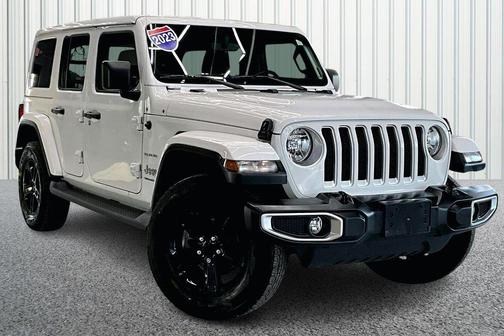 2023 Jeep Wrangler 4-Door Sahara
