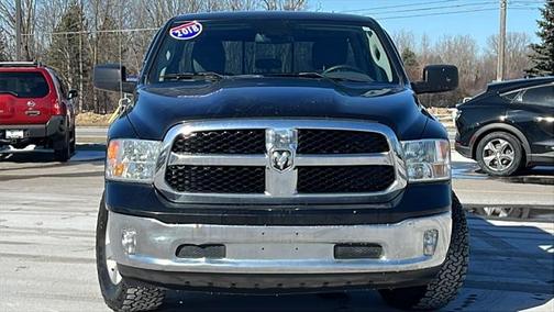 2018 RAM 1500 SLT