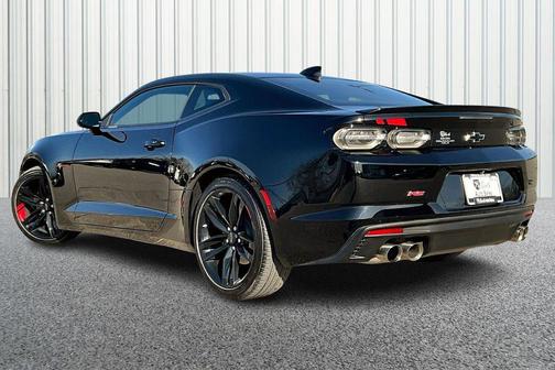 2022 Chevrolet Camaro RWD Coupe LT1