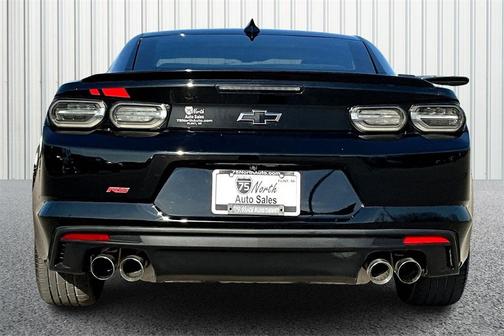 2022 Chevrolet Camaro RWD Coupe LT1