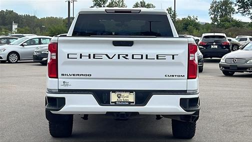2020 Chevrolet Silverado 1500 Custom