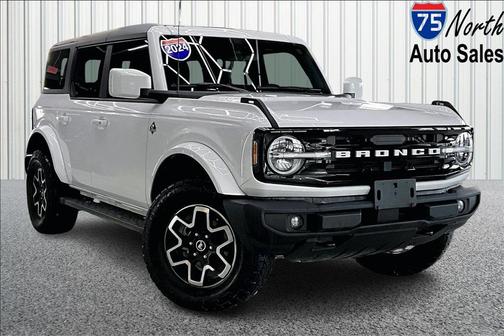 2024 Ford Bronco Outer Banks