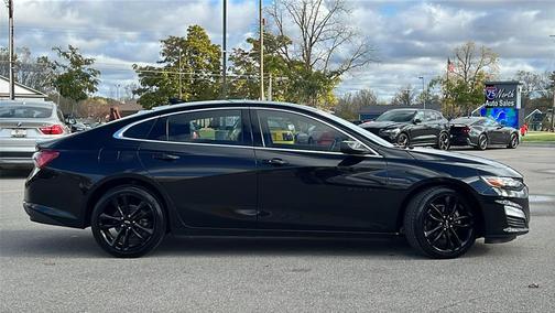 2021 Chevrolet Malibu FWD LT