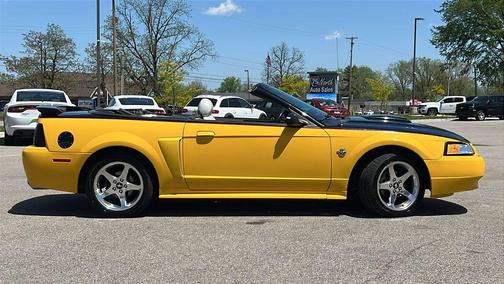 2004 Ford Mustang GT
