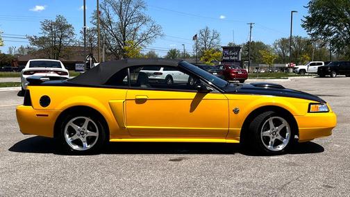 2004 Ford Mustang GT
