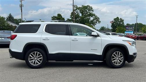 2018 GMC Acadia SLE-2