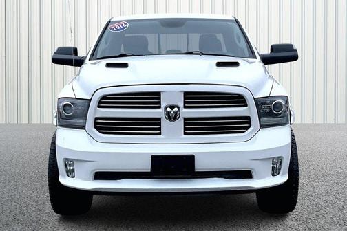 2016 RAM 1500 Sport