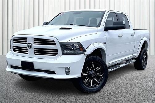 2016 RAM 1500 Sport