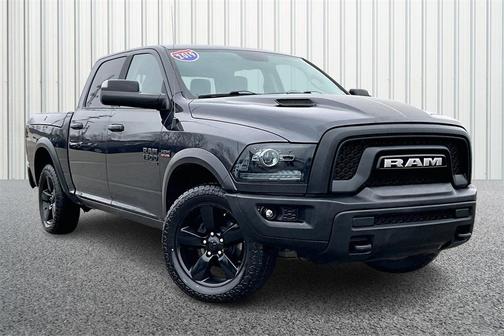 2019 RAM 1500 SLT