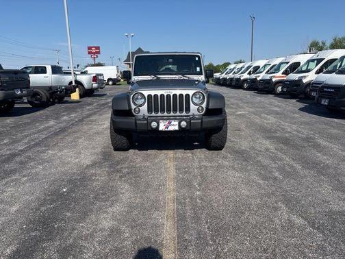 Billet Silver Metallic Clearcoat 2015 Jeep Wrangler Unlimited Rubicon