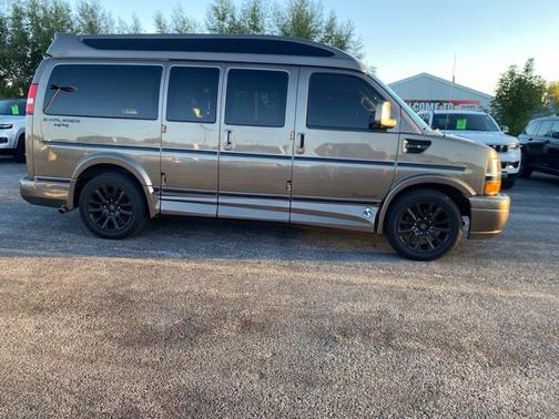 Bronze Mist Metallic 2021 Chevrolet Express 2500 Upfitter Package