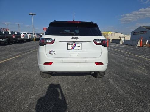 2023 Jeep Compass Altitude