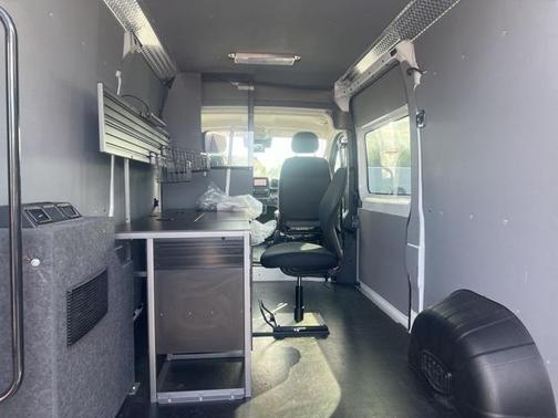 2025 RAM ProMaster 1500 Base