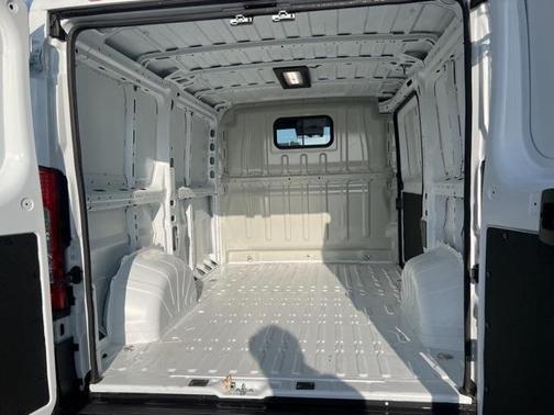 2025 RAM ProMaster 1500 Low Roof