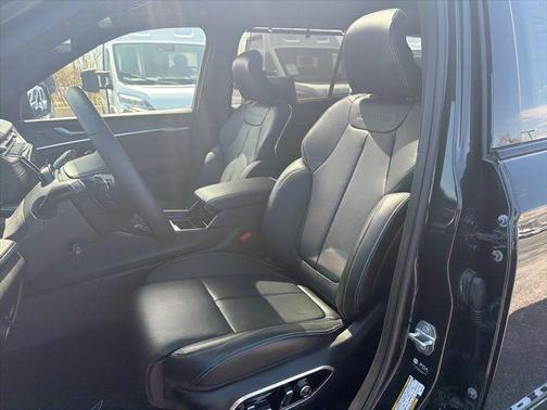 Rocky Mountain Pearlcoat 2024 Jeep Grand Cherokee L Overland