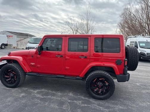 2013 Jeep Wrangler Unlimited Sahara