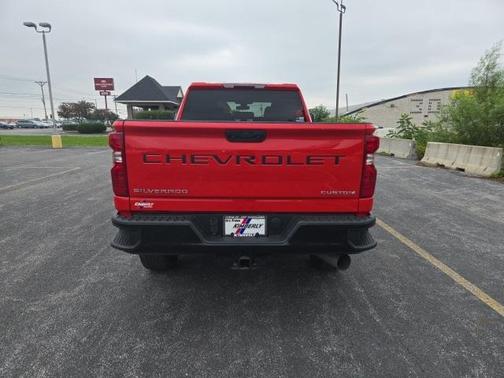 2022 Chevrolet Silverado 2500 Custom