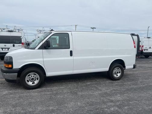 2023 GMC Savana 2500 Work Van