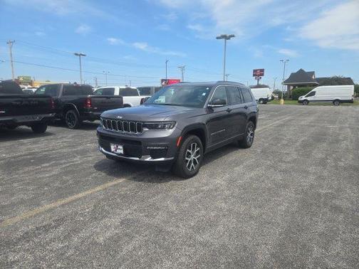 Metallic 2025 Jeep Grand Cherokee L Limited