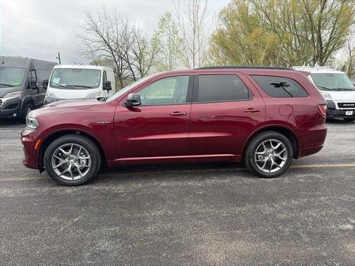 Octane Red Pearlcoat 2026 Dodge Durango GT Plus HEMI V8