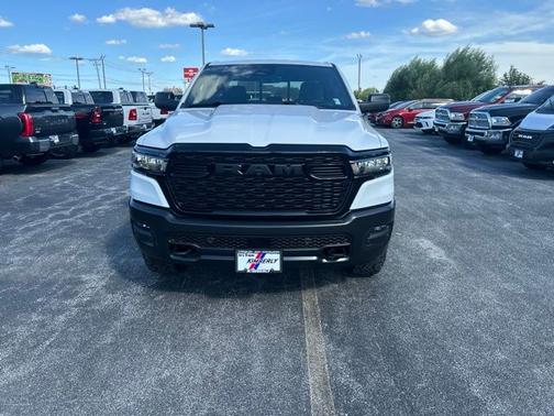 Bright White Clearcoat 2026 RAM 1500 Warlock