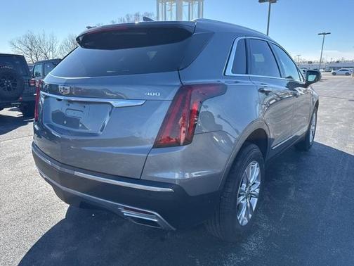 2020 Cadillac XT5 Premium Luxury