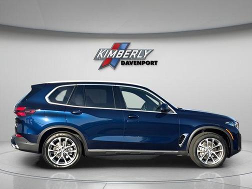 Tanzanite Blue II Metallic 2026 BMW X5 xDrive40i