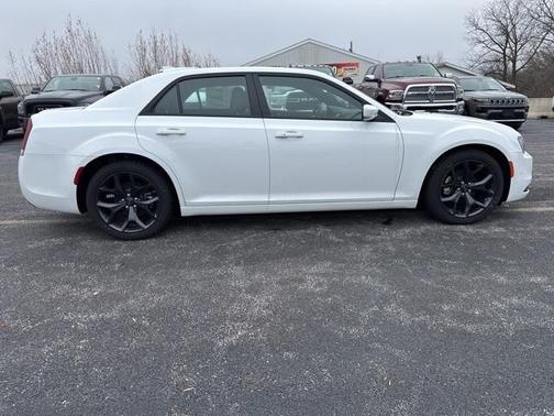 2023 Chrysler 300 S