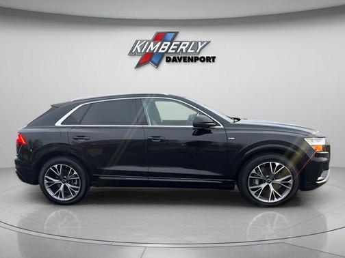 2022 Audi Q8 55 Prestige