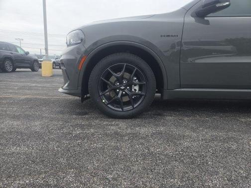 Destroyer Gray Clearcoat 2026 Dodge Durango GT Premium HEMI V8