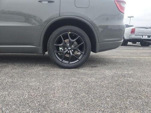 Destroyer Gray Clearcoat 2026 Dodge Durango GT Premium HEMI V8
